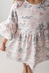 pudrowa sukienka dla dziewczynki w baletki